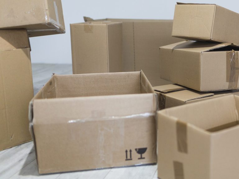 empty carton boxes scaled e1755085111183 Storage empty carton boxes scaled e1755085111183 Storage
