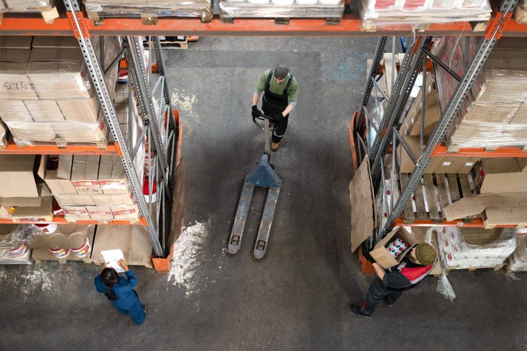 people taking care warehouse logistics together ICC INCOTERMS® 2020